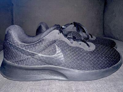 Nike Tanjun Sustainable Sneakers - Size 8