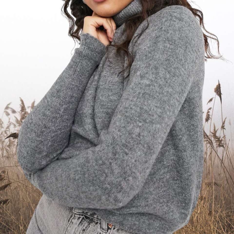 ASOS JDY Elanora Long Sleeve Roll Neck Gray Sweater - Size M