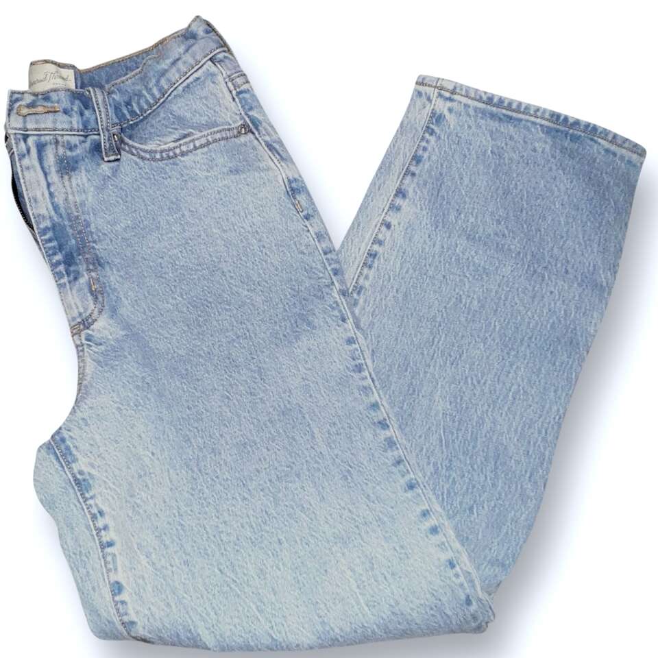 Universal Thread Vintage Straight Blue Jeans - Size 4 (27 Long)