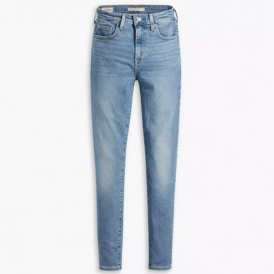 Levis 721 High Rise Skinny Light Wash Jeans - Size 28