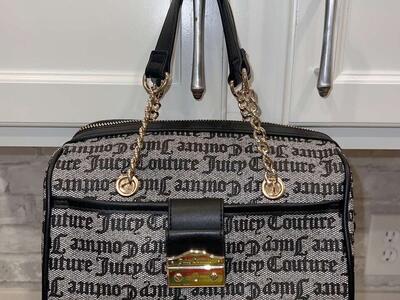 Juicy Couture “Pop that Lock” Handbag w Gold Chain Strap and All-Over Logo Print
