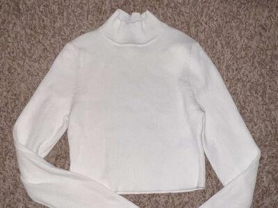 H&M Divided Cream High Neck Ribbed Knit Sweater - Size Small