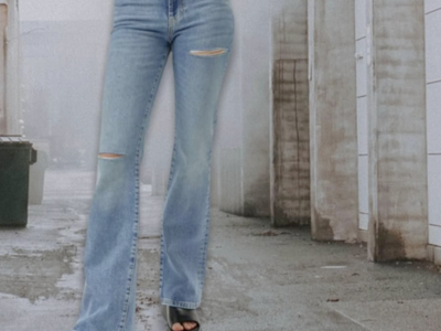 NWT Urban Outfitters BDG High-Waist Stretch Flare Jeans Women's Size 32