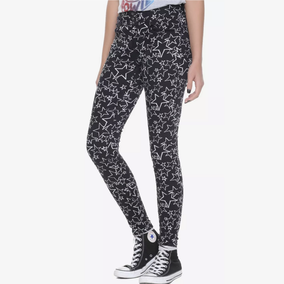 Hot Topic Blackheart Black & White Star Super Skinny Jeans - Size 18