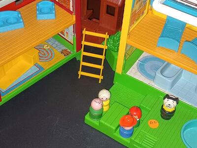 Vintage Fisher Price Little People Neighborhood