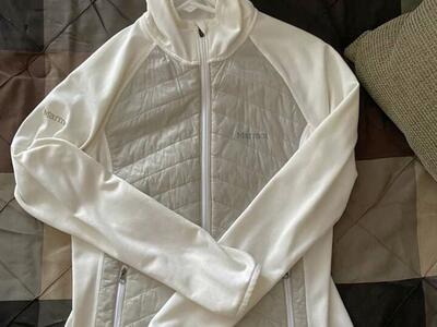 Marmot Womans Jacket Medium - Like New