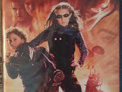 Spy Kids VHS movie Pre-owned.