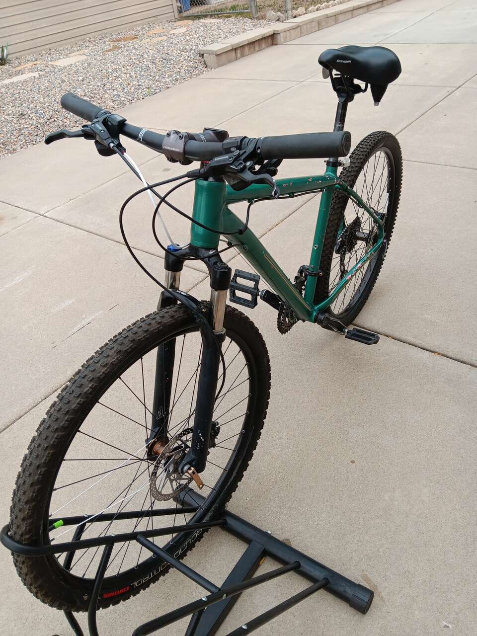 Cannondale trail 3 bike.