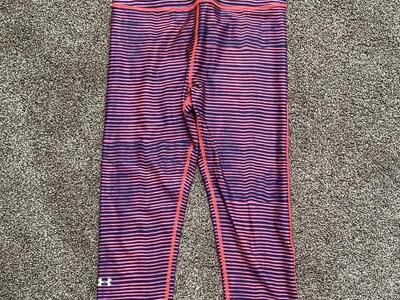 Like NEW! Under Armour Pink & Navy Tights