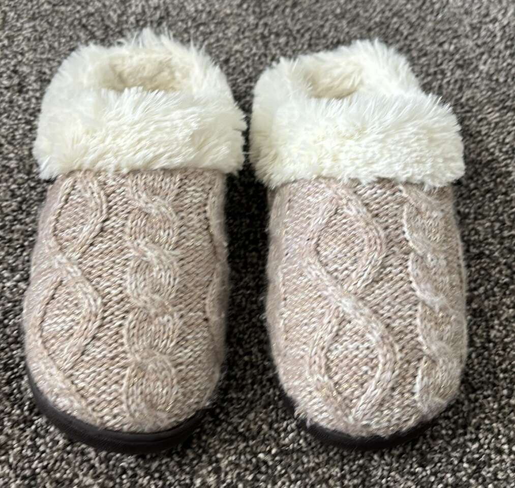 The Original Muk Luks Slippers- Size Small (5-6)