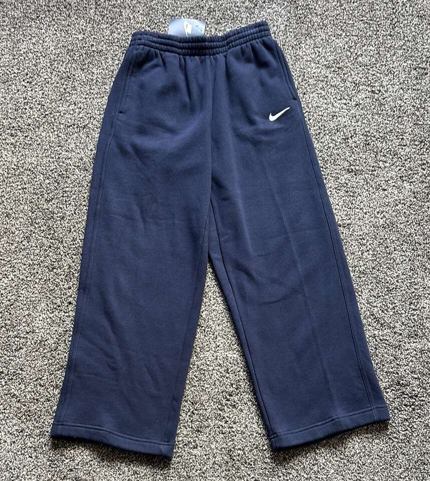 NEW! Nike Boy's Navy Blue Sweatpants- YL
