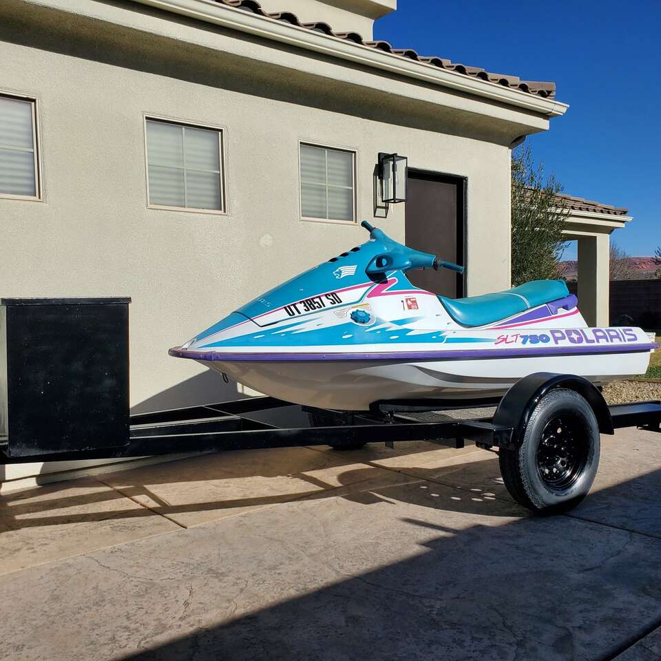 polaris 3 seater jetski w/ trailer Water Sports
