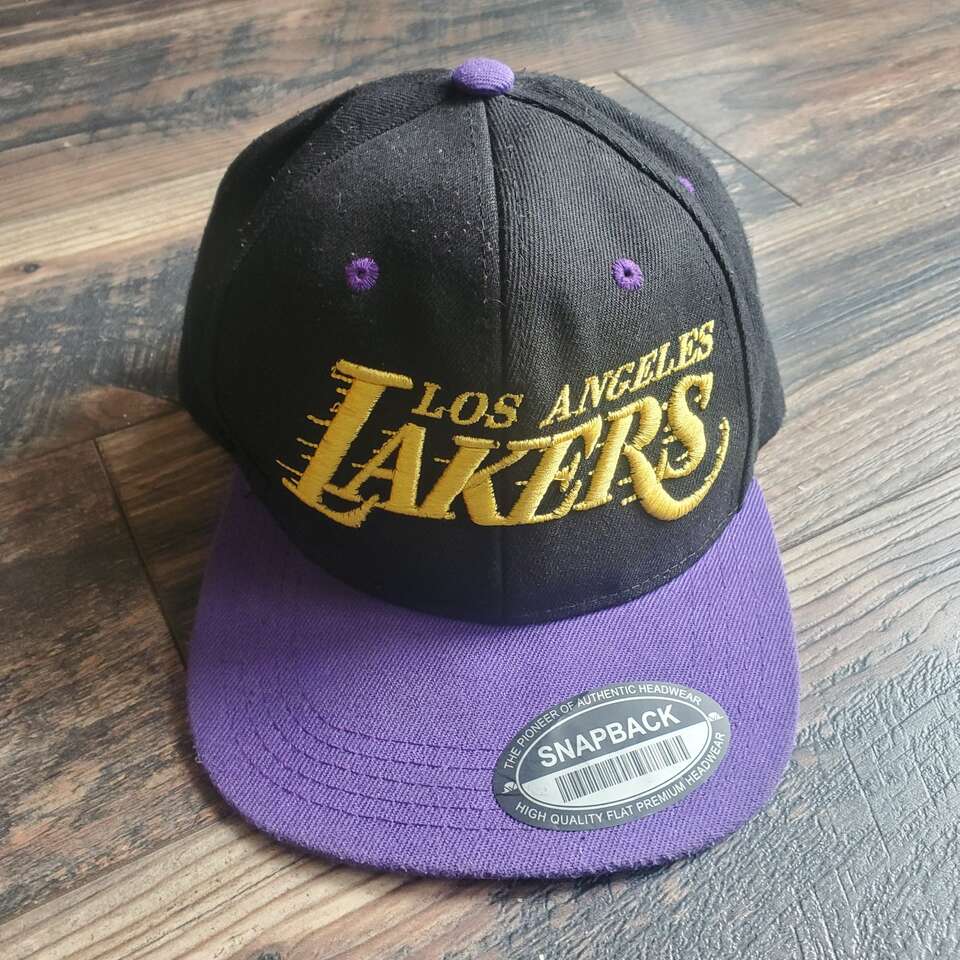 New L.A Lakers hat