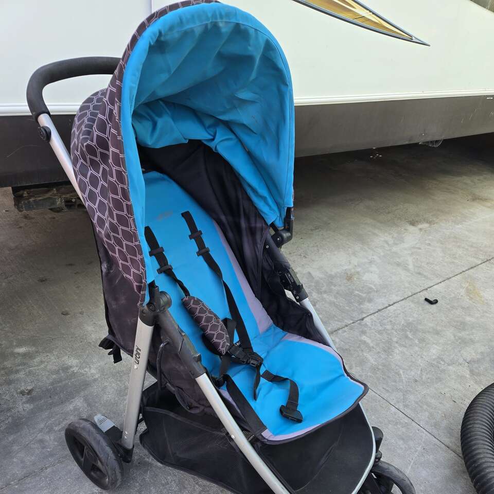 Urbini stroller