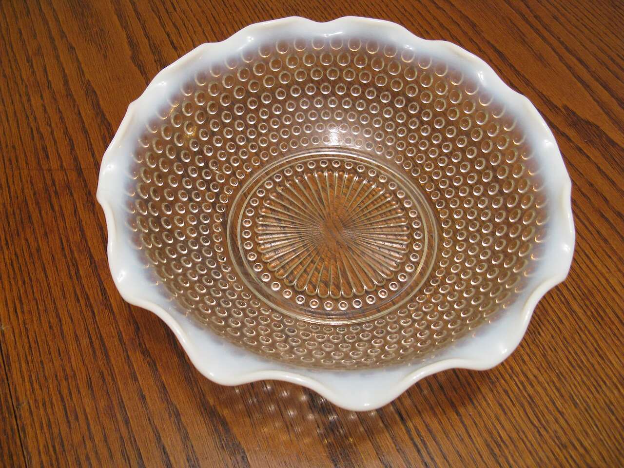 Vintage Anchor Hocking 9 1/2" Hob Nob Moonstone Opalescent Fruit Bowl
