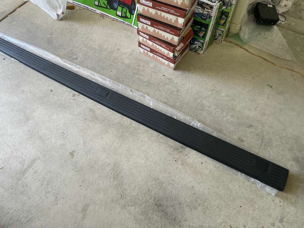 Ford 8' Truck Bed Side Rail Protector