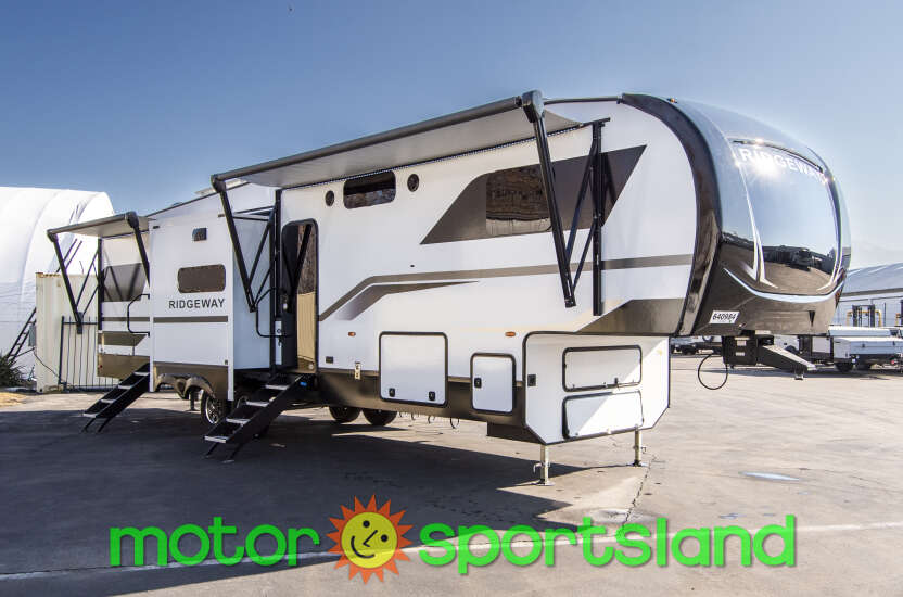 2025 Kzrv Ridgeway 35BH Rear Living Room