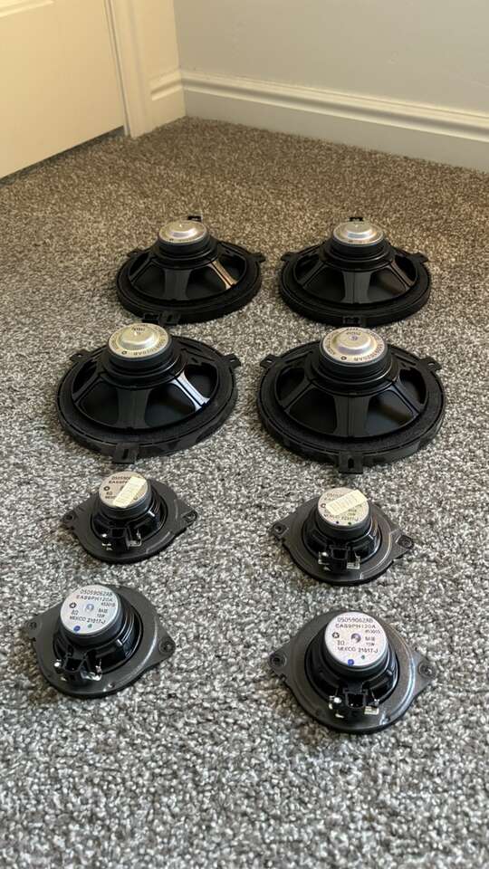 Jeep Wrangler 2017 JKU Stock Speakers Set Of 8