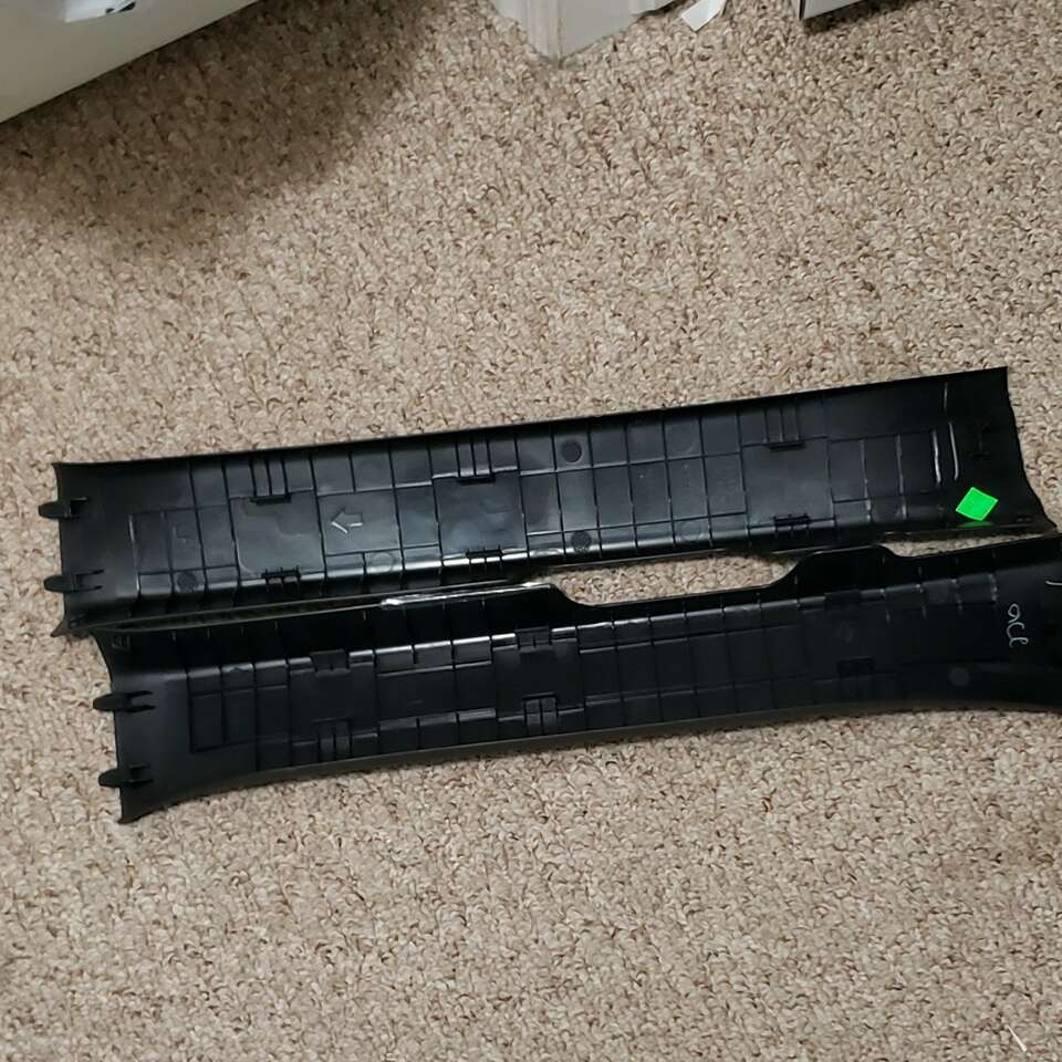 2021 Toyota Highlander factory Door Sills