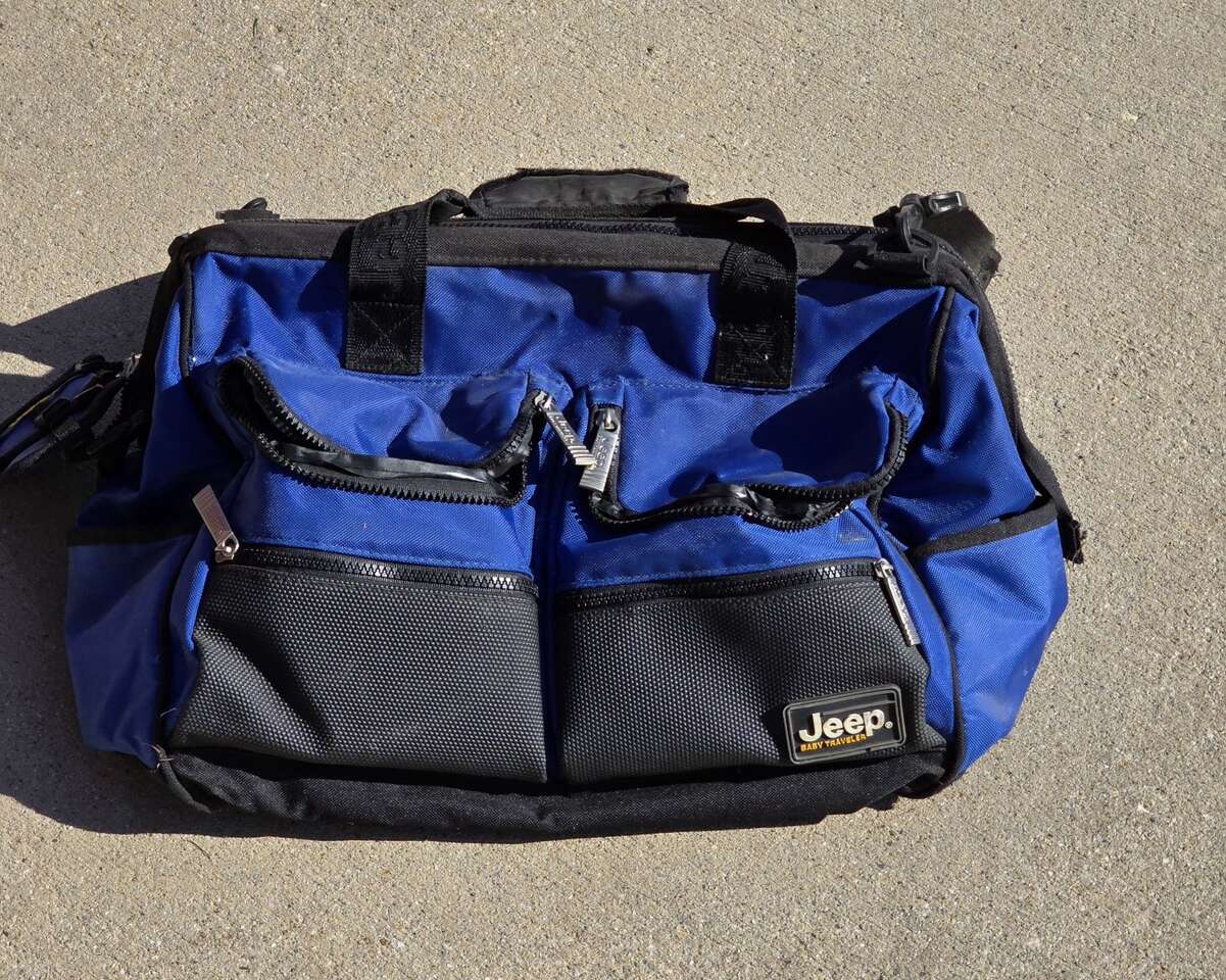 Jeep Luggage Bag - Baby Traveler