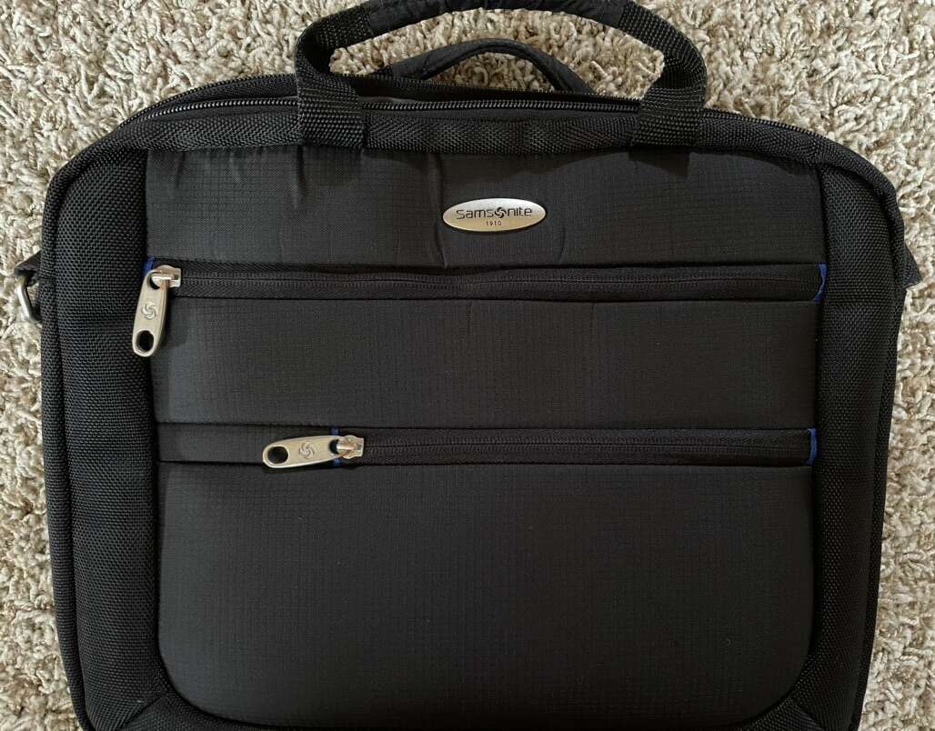 Samsonite Laptop Tablet Briefcase Slim Bag Black