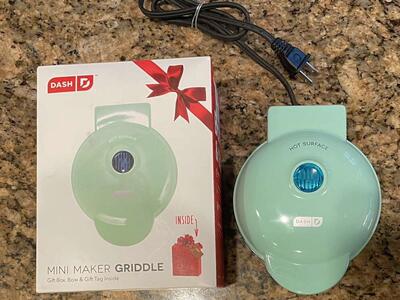 Dash Mini Maker Egg Griddle In Perfect Condition