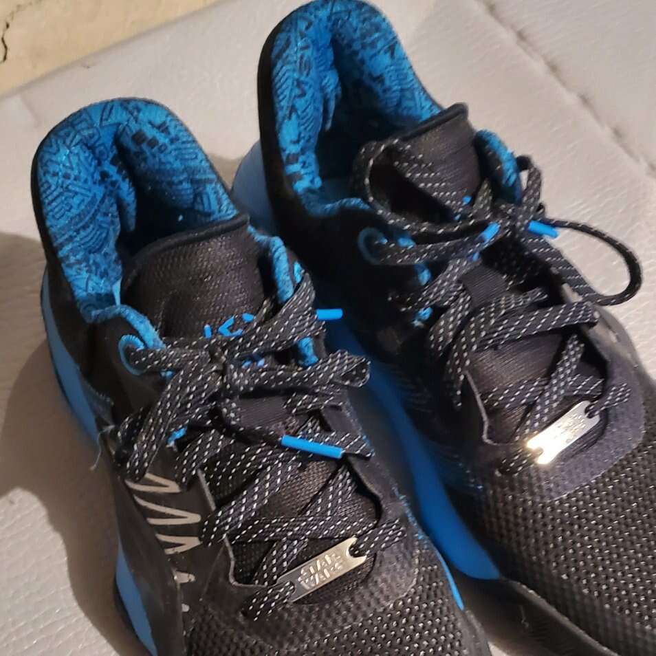 Star Wars D.O.N. issue 1 basketball shoes Size 6