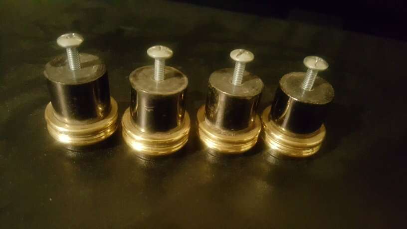 4 gold and black pulls