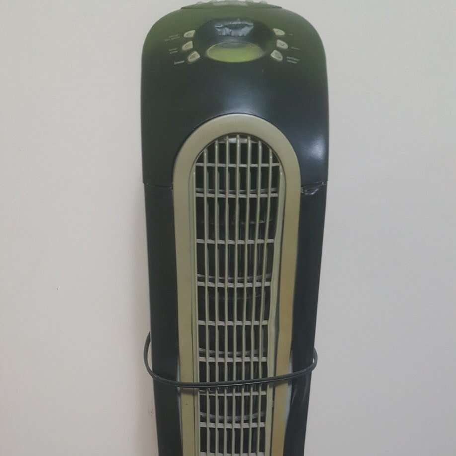 Tower fan with remote