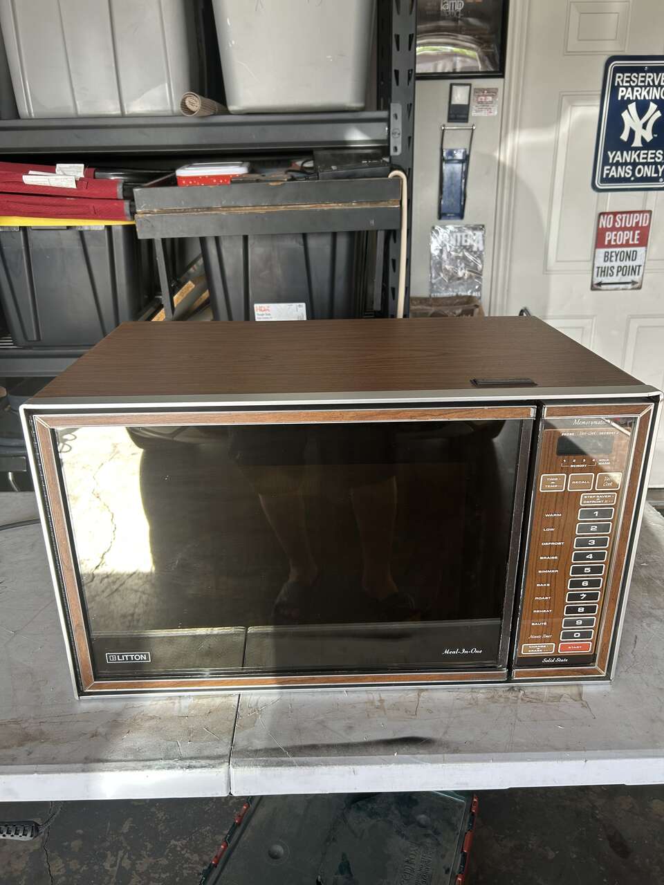 Litton Microwave oven