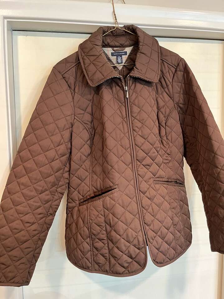 LIKE NEW Tommy Hilfiger Women’s XL Quilted Jacket