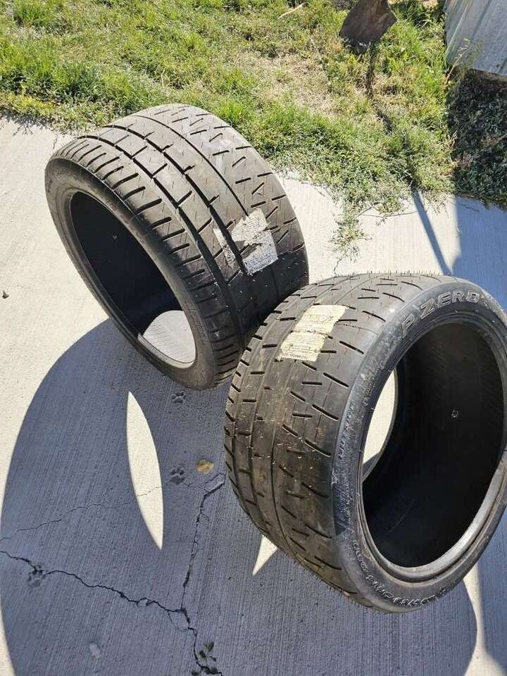 295/30r18 Perelli tires