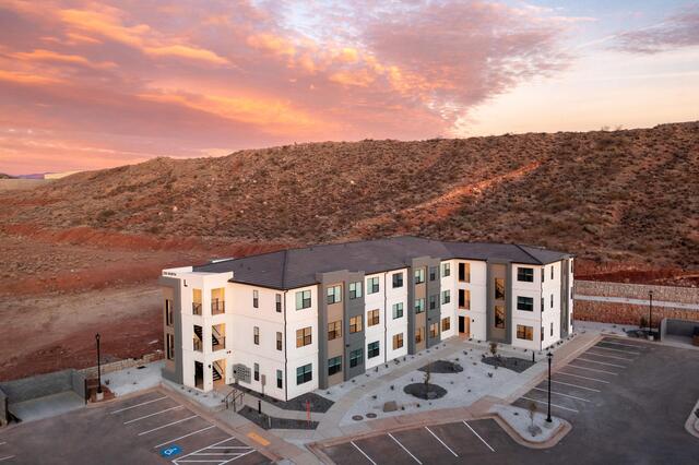 226 N Cliff Side, Hurricane, UT 84737