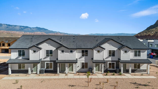 2780 E RUSHPINK LN #2427, Washington, UT 84780