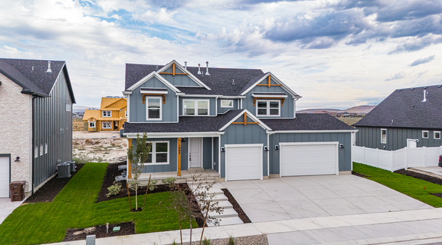 1089 E Blackfeet Dr #518, Eagle Mountain, UT 84005