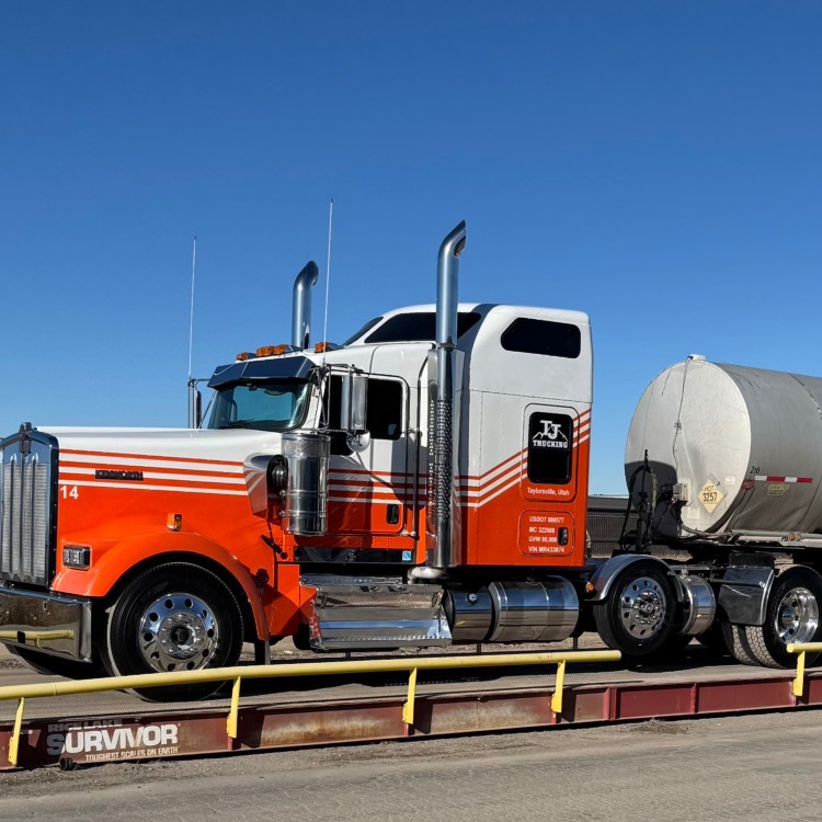 TJ Trucking