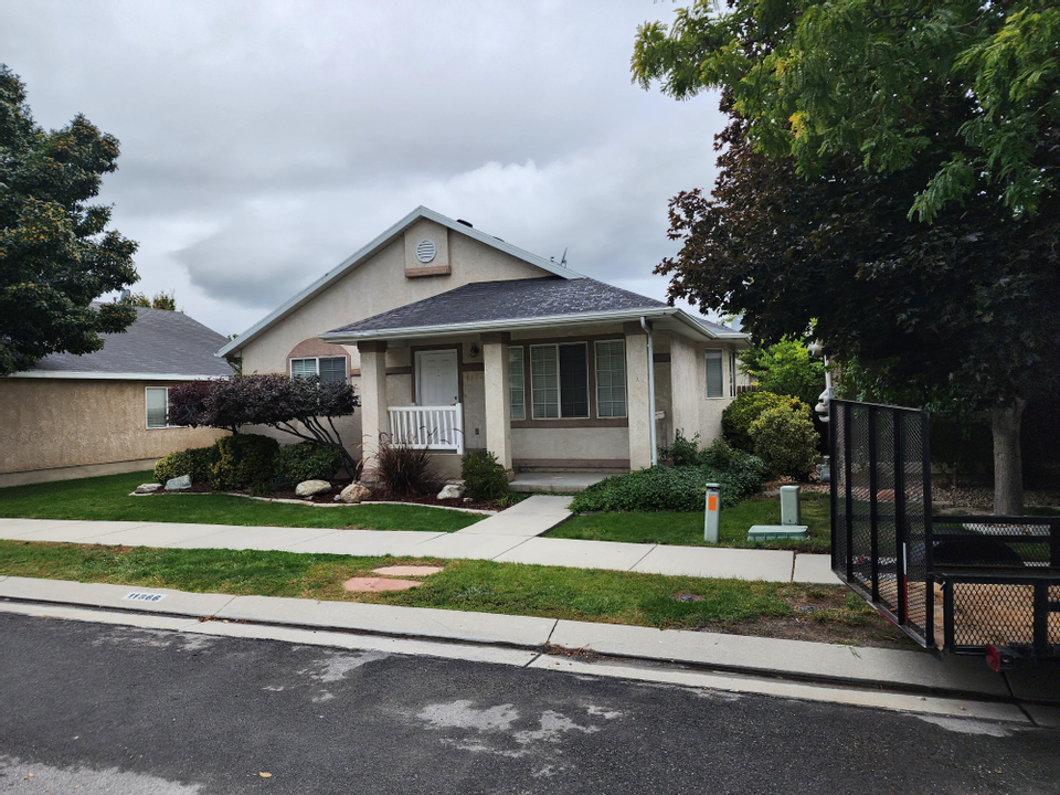 House For Rent at 11866 Landou Drive, Draper, UT 84020