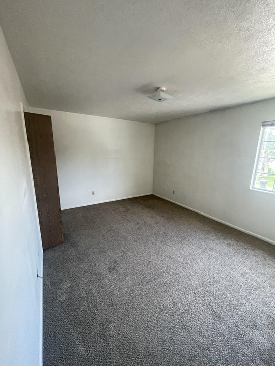 Townhome For Rent at 1240 North 260 East, Logan, UT 84341