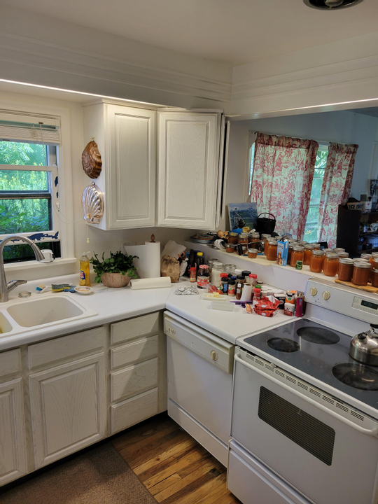 Apartment For Rent at 645 East Stadium Avenue, Provo, UT 84604