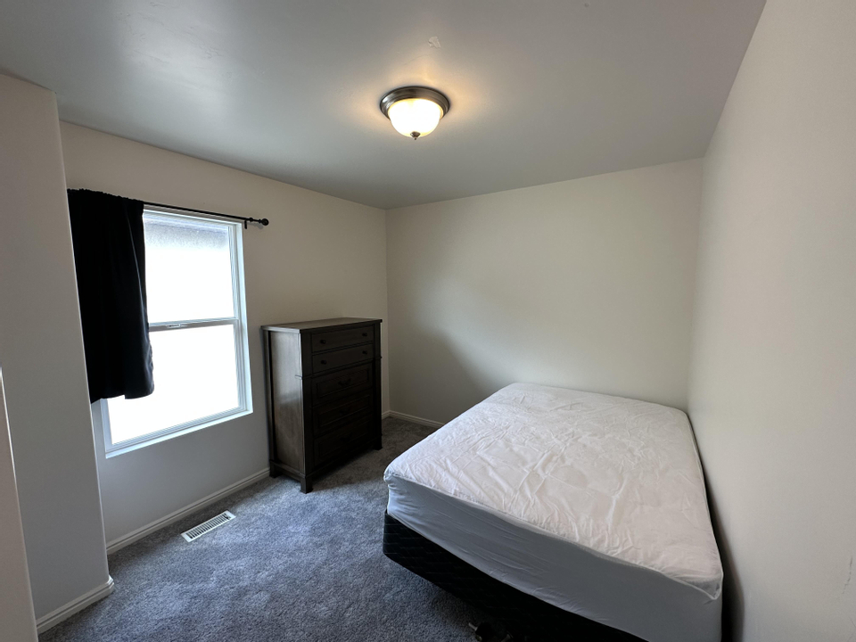 Single Room For Rent at 11610 South 3800 West, South Jordan, UT 84095