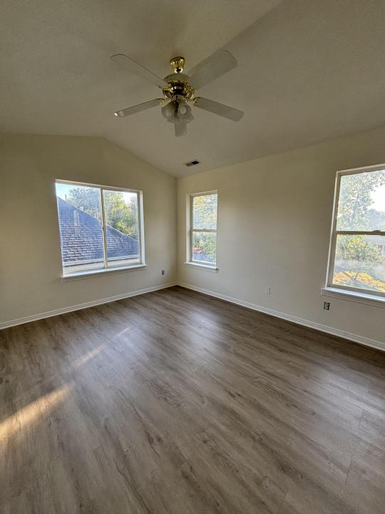 Single Room For Rent at 255 N 600 W, Salt Lake City, UT 84116