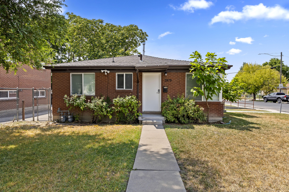 Condo/Multiplex For Rent at 2870 South 300 East, South Salt Lake, UT 84115