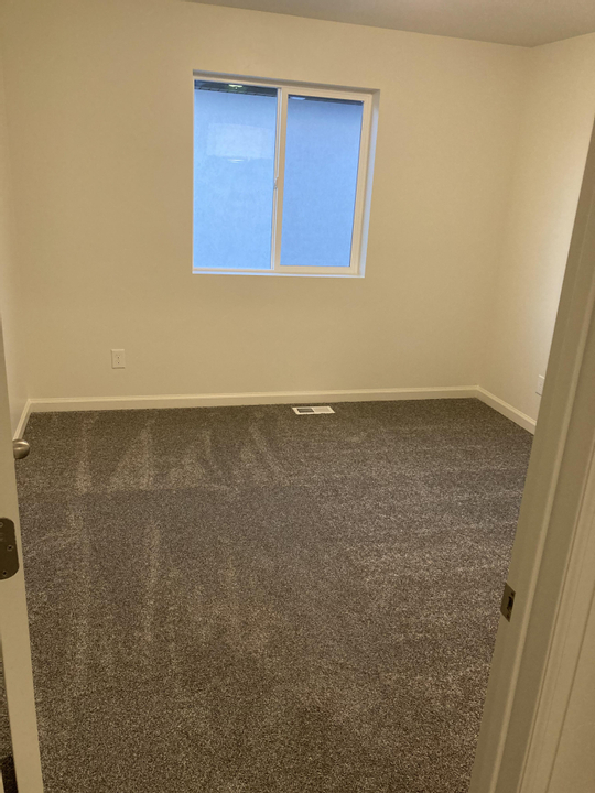 Single Room For Rent at 4582 W 1100 S, West Point, UT 84015