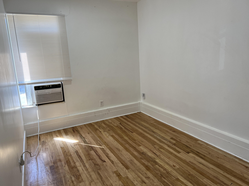 Single Room For Rent at 1895 S McClelland St, Salt Lake City, UT 84105