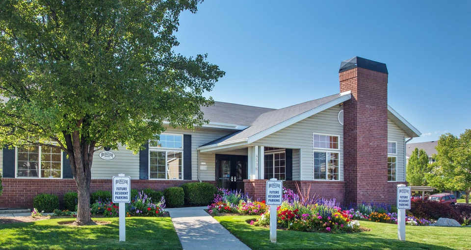 Apartment For Rent at 4536 South Bridgeside Way, Taylorsville, UT 84123