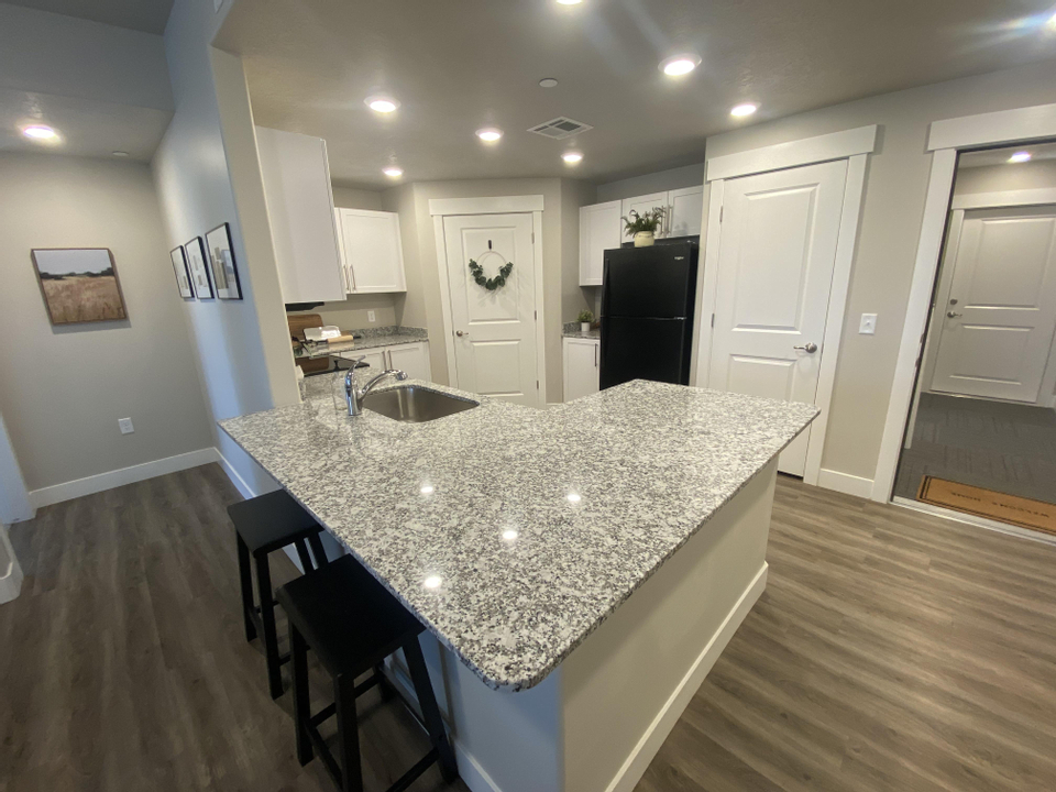 Apartment For Rent at 1347 East 50 South, Payson, UT 84651