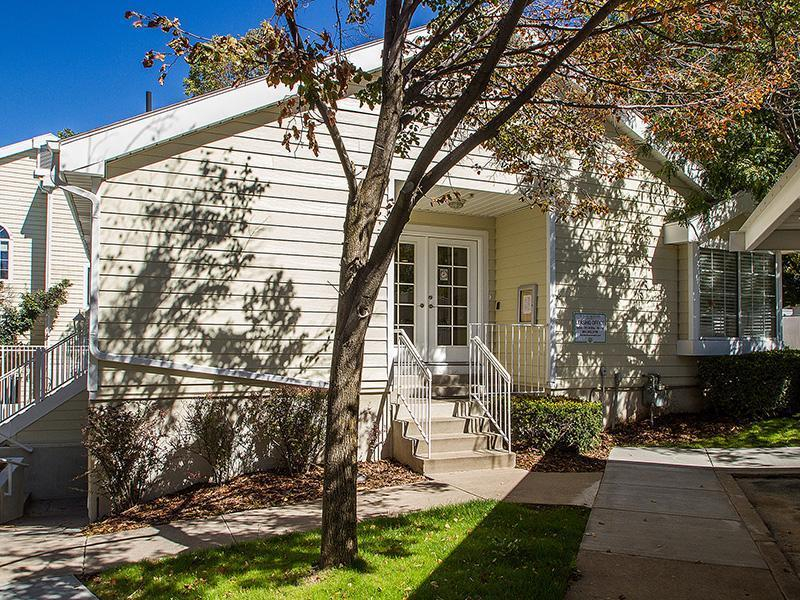 Apartment For Rent at 850 N Hwy 89, North Salt Lake, UT 84054