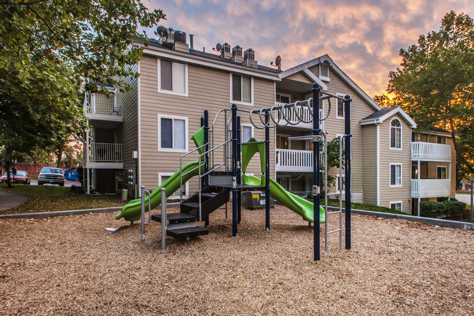 Apartment For Rent at 850 N Hwy 89, North Salt Lake, UT 84054