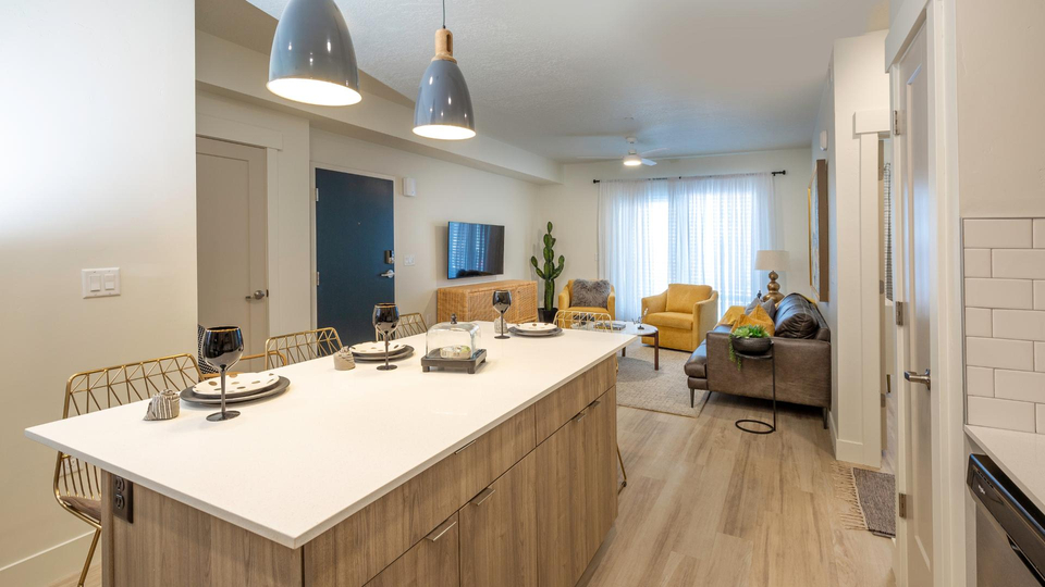 Apartment For Rent at 1699 W 1700 S Syracuse, Utah 84075, Syracuse, UT