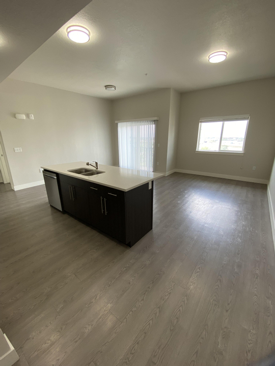 Apartment For Rent at 200 South 1350 East, Lehi, UT 84043